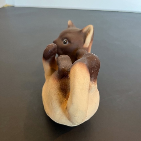 Ceramic Persian Kitten Figurine - Picture 4 of 8